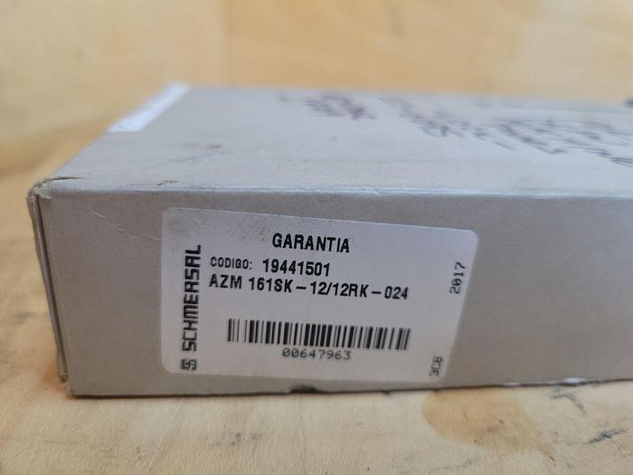 Schmersal AZM 161SK-12/12RK-024 Safety Interlock Switch, 19441501