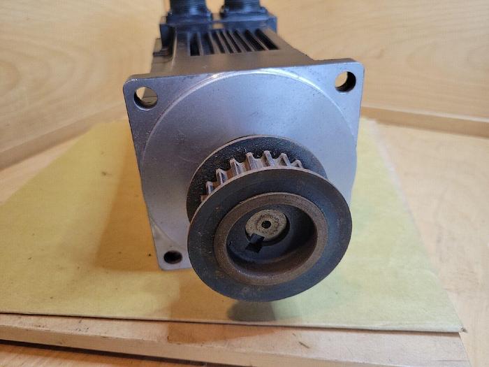 Used Pacific Scientific R43HMNA-R2-NS-NV-00, Brushless Servomotor