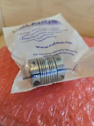 RULAND MANUFACTURING MWC25-6-6-SS Coupling, 4 Beam Clamp, 6mmx6mm 634529055380