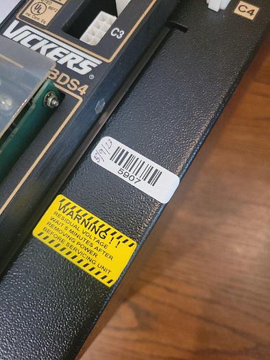 Used Vickers BDS4 220 23 615W32 Servo Drive