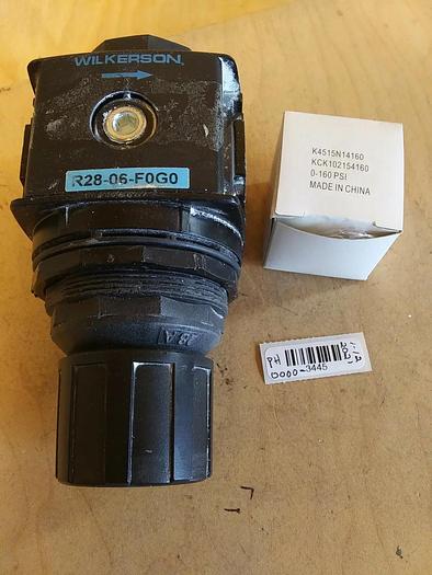 Used R28-06-F0G0 Wilkerson 3/4"NPT Regulator with Gauge K4515N14160