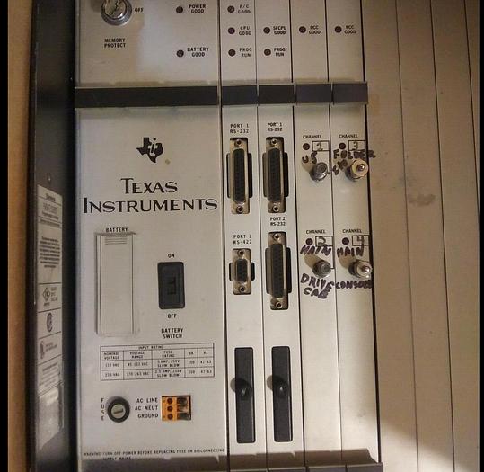 Used Siemens 560T/565T Programmable Controller Rack. Texas Intru. 560-2122...