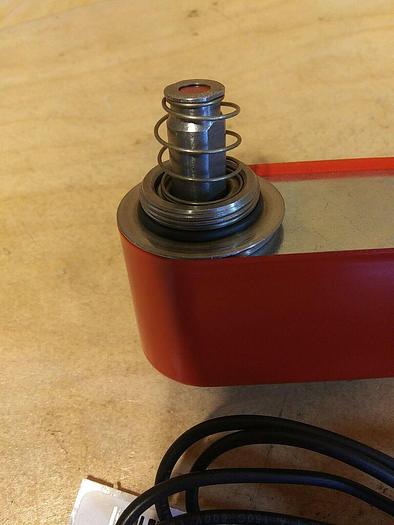 Allenair V3MPA150S Solenoid Valve (Missing Part)