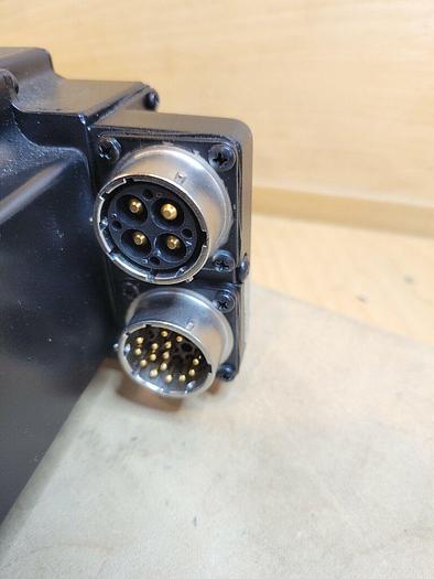 Used Allen Bradley MPL-B310P-HJ22AA w/ Apex Dynamics AB090-S2-P1