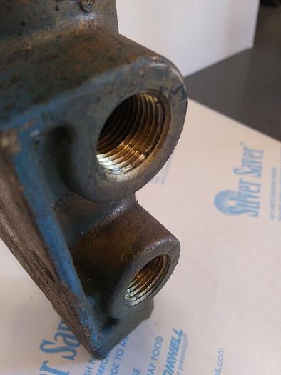 Used Versa VPP-4402 4-Way Valve