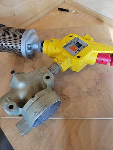 Used Ross EEZ-ON 271A86, 1523 C 4002