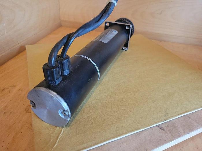 Used Pacific Scientific R24HMNA-R1-NS-NV-00 Brushless Servomotor