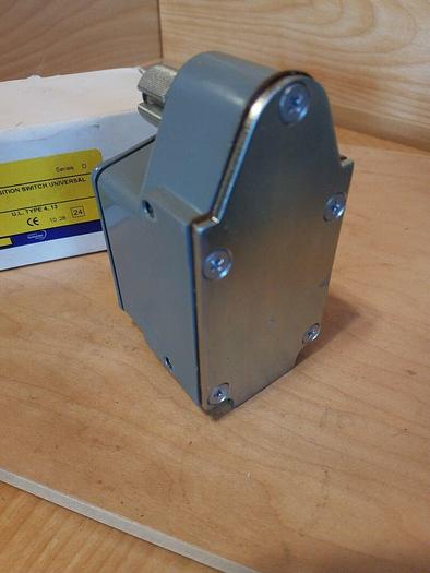 Square D 9007TUA2 Heavy Duty Position Switch Universal