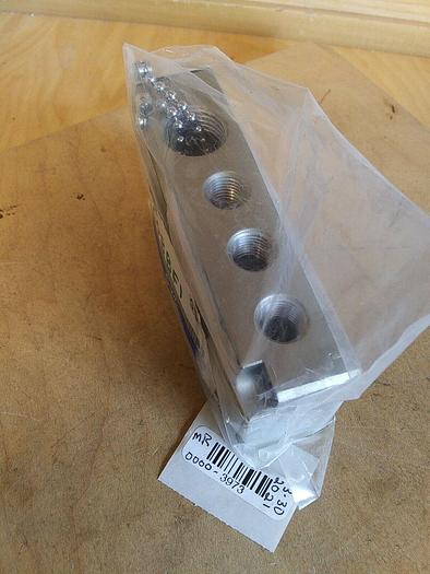 SMC SP0102 Subplate Valve