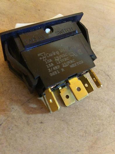Carling 0651 R Rocker Switch. *TIGM5M-6S-WH-NBL