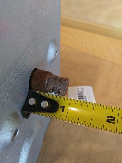 Used Honeywell M744S 1005 Modutrol Motor 90 Degree Stroke 30 Sec 120 Volt .21 Amp