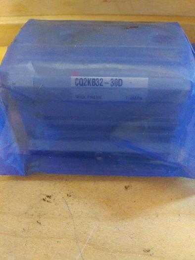 CQ2KB32-30D SMC Cylinder
