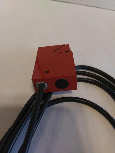 Leuze Electronic RK 18/4 G Photoelectric Sensor