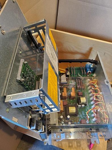 Used Siemens 6RA7031-6DV62-0-Z SIMOREG, DC-CONVERTER 6RA7031-6DV62