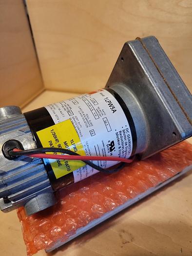 Used Dayton 1LPW5A 90V 32:1, 93 RPM