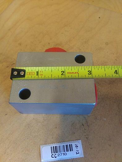 Doering S8542W-5S Valve Pump Cavity