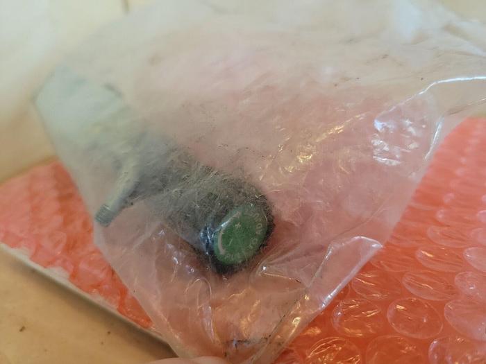 Used Numatics 061RS700J000000 VALVE