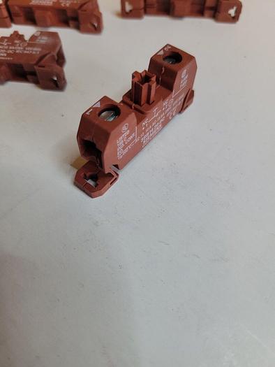 Used Siemens 3SB14 20-0C, IEC 947-5-1 - LOT OF FOUR