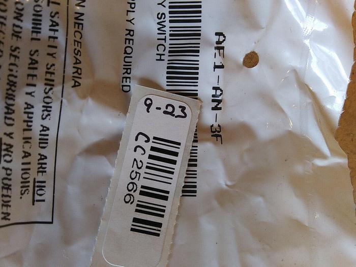 Automation Direct AE1-AN-3F Inductive Proximity Switch