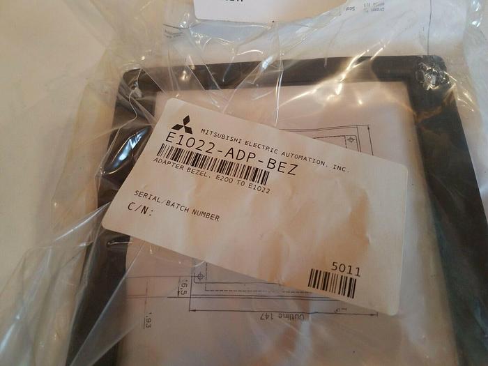 Mitsubishi E1022-ADP-BEZ Adapter Bezel E200 to E1022