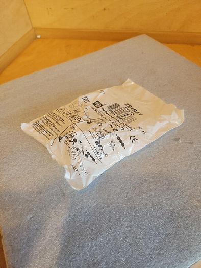 Telemecanique ZB4BA2, 35373