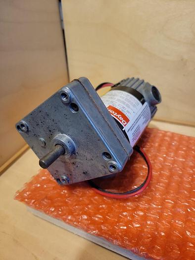 Used Dayton 1LPW5A 90V 32:1, 93 RPM