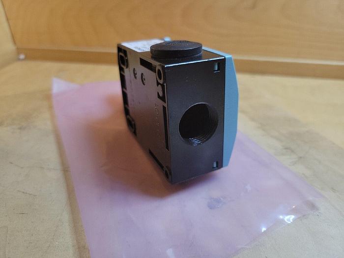 Siemens 3SE5 122-0CE01 4011209693432