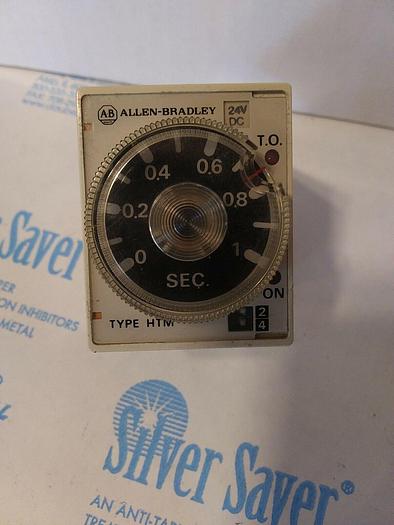 Allen-Bradley 700-HTM12KZ24 Timing Relay