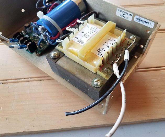 Used DELTRON W115D 24.0 Volt 4.8 Amp Power Supply, Used Condition