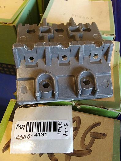 Allen Bradley X300663 Stationary Contact Block Bulk Lot
