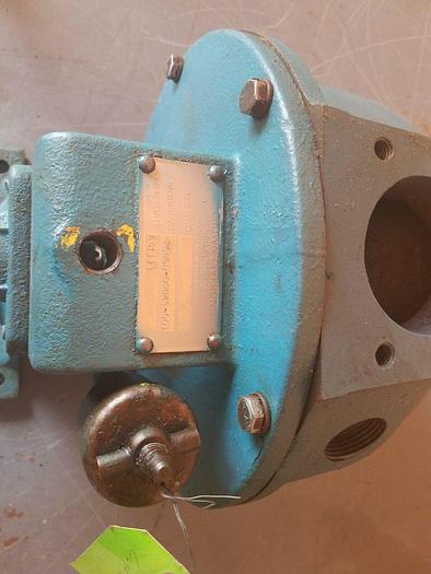 Used 2C0SD-0004S-001 Crown Division ENPO PUMP