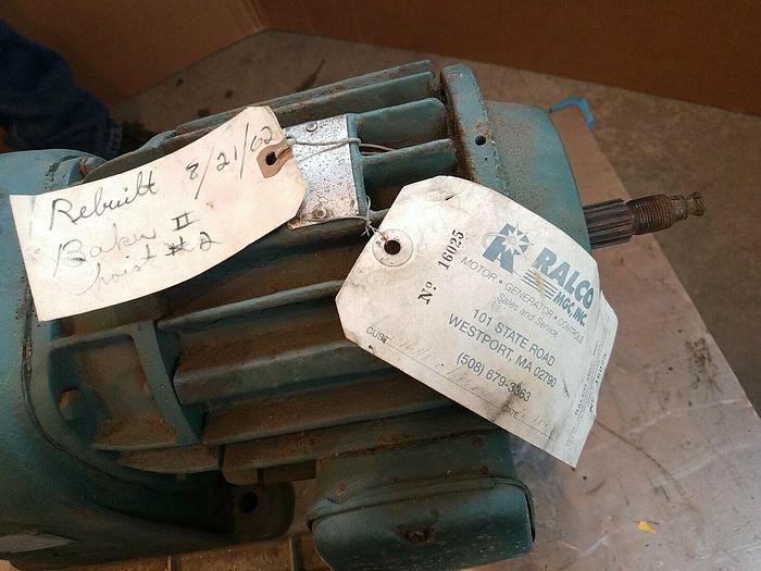 Used Demag Hoist Gearbox 3476049 - 25:1 Ratio, 1-3/8" Shaft, 3/8" Key 240V 360V