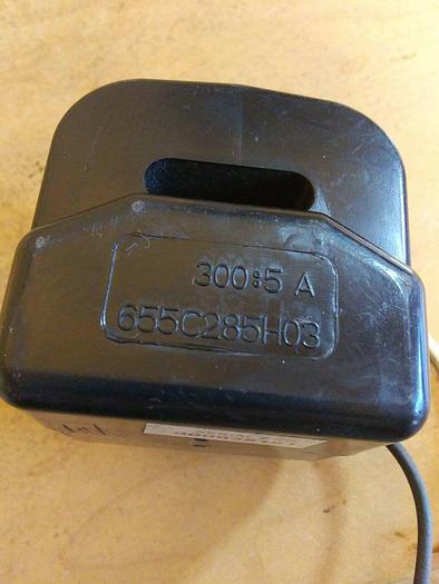 655C285H03 Westinghouse Current Transformer 300:5 A