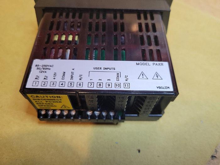 Used Red Lion PAXR, PAXR0000 - 1/8 DIN Digit Input Panel Meter