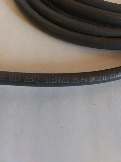 Omron E2E-X5E1 Proximity Switch