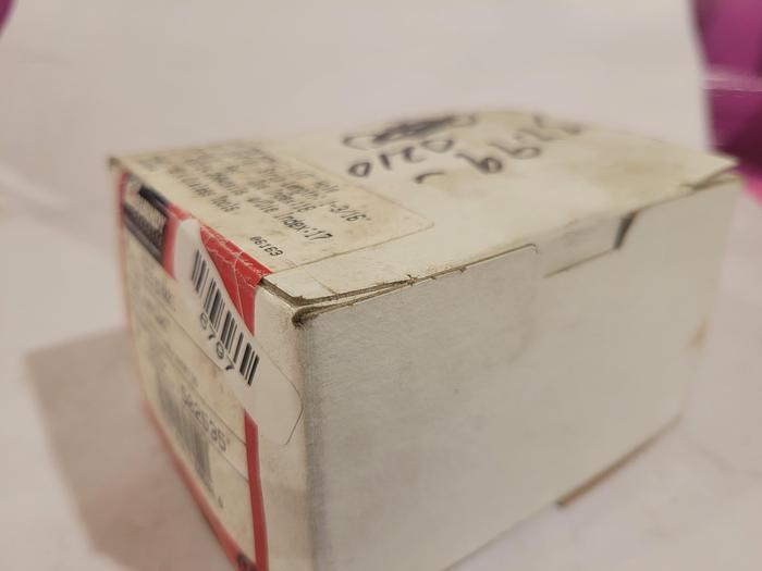 Burndy 502535 HYLUG, YA31L