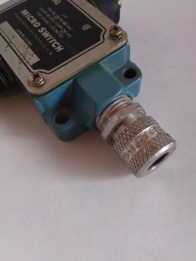Used Micro Switch BAF1-3CN18X1 Limit Switch