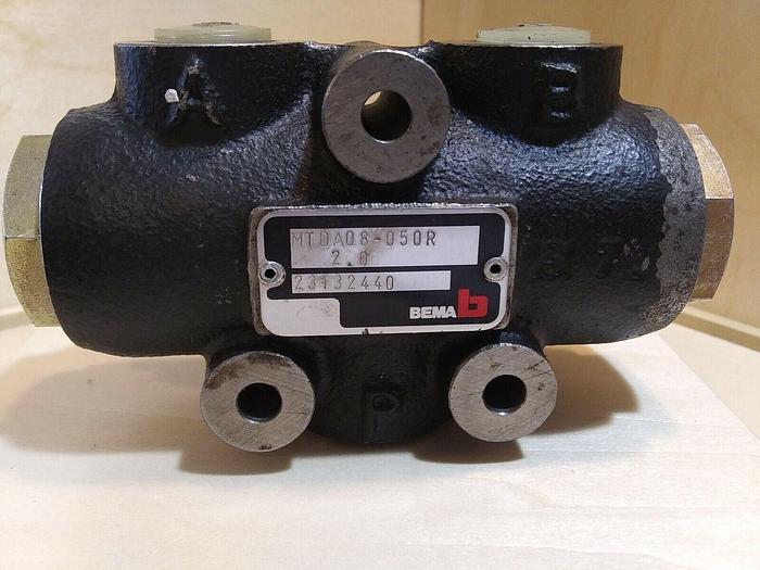 Used Bucher MTDA08-050R Flow Divider