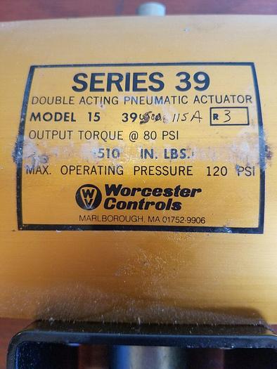 Worcester Controls Series 39 Double Acting Pneumatic Actuator w/ Sanitary Valve
