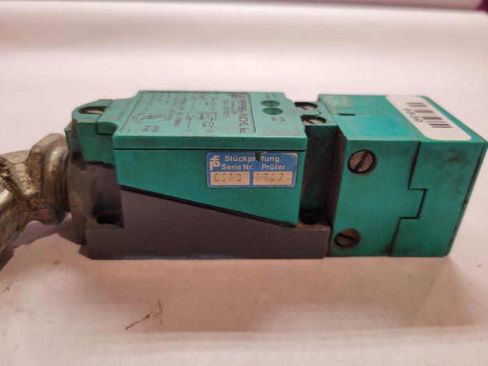 Used Pepperl-Fuchs Y12516S W, Y11943S NJ15, 08275S U4