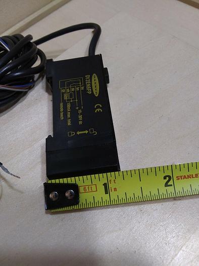 Banner D12EN6FP Teach Mode Fiber Optic Sensor