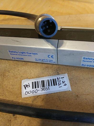 Used Keyence PJ-V20R Base with PJ-V22R Extension Safety Light Curtain Receiver