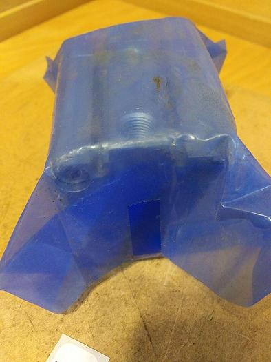 CQ2KB32-30D SMC Cylinder