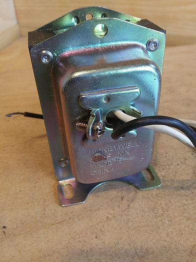 Honeywell AT140A 1000 Transformer