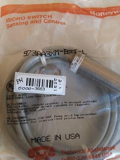 Honeywell 973AA3XM-B7T-L Proximity Sensor