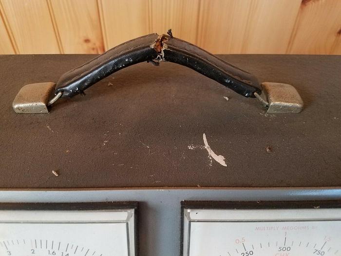 Used FREED Megohmmeter 1620 A - Powers On, Voltage Tested