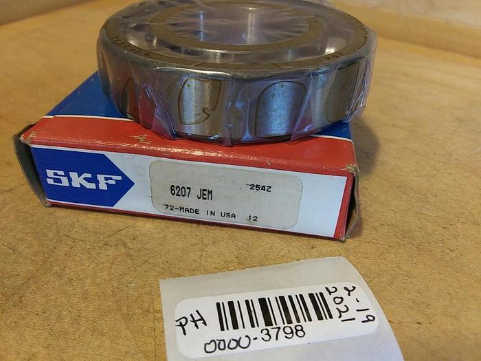 SKF 6207/C3 Deep Grove Ball Bearing