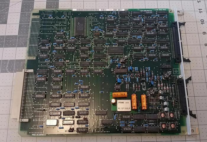 Used Fujitsu E16B-3006-R940 (B 1DK1 A) / E320 3006 M942 02 BIDKIA Circuit Board