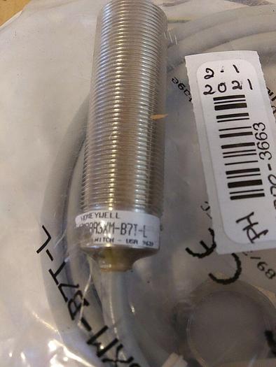 Honeywell 973AA3XM-B7T-L Proximity Sensor