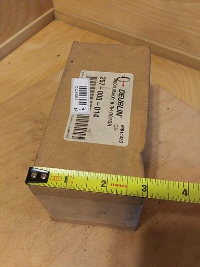 Deublin 257-000-014 *M35x1.5 Right Hand Thread Rotary Union